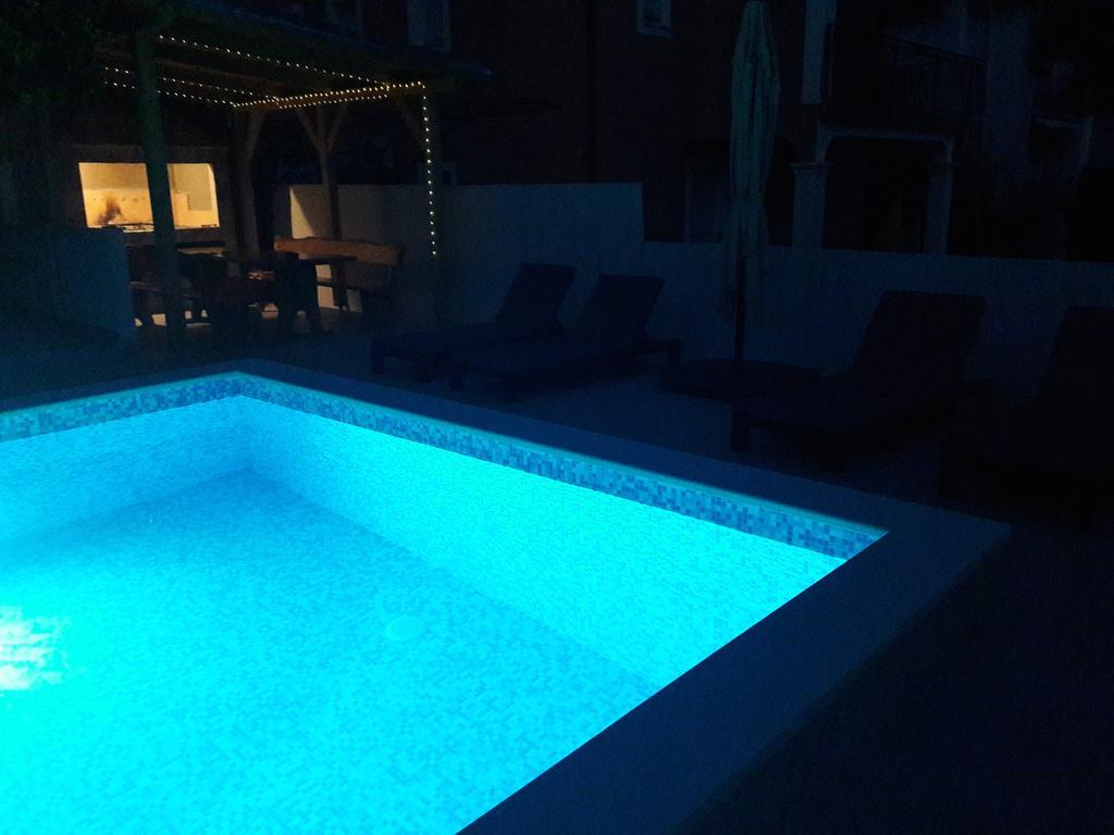 Villa Ferias Traù Esterno foto